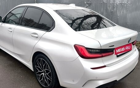 BMW 3 серия, 2021 год, 3 600 000 рублей, 8 фотография