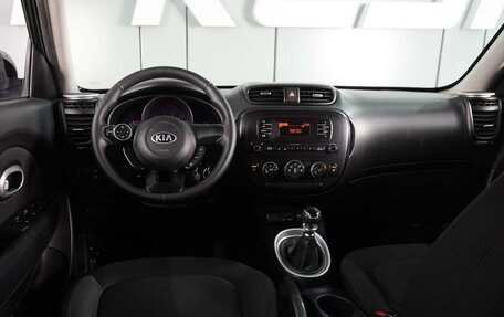 KIA Soul II рестайлинг, 2014 год, 1 229 000 рублей, 6 фотография