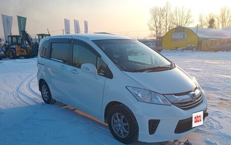 Honda Freed I, 2014 год, 1 380 000 рублей, 3 фотография