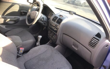 Hyundai Accent II, 2004 год, 310 000 рублей, 6 фотография