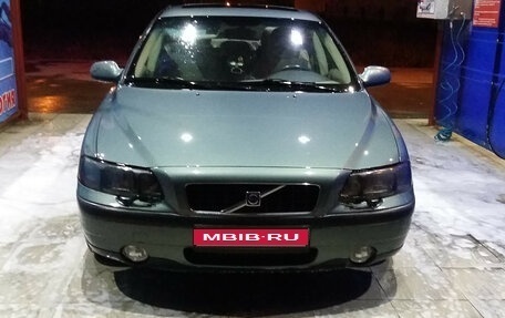 Volvo S60 III, 2001 год, 405 000 рублей, 1 фотография