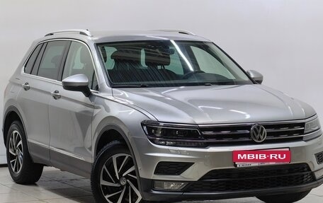 Volkswagen Tiguan II, 2018 год, 2 348 000 рублей, 1 фотография