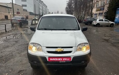 Chevrolet Niva I рестайлинг, 2017 год, 785 000 рублей, 1 фотография