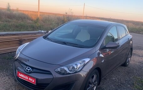 Hyundai i30 II рестайлинг, 2013 год, 1 300 000 рублей, 1 фотография