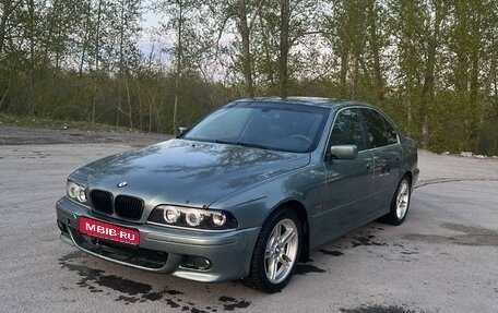 BMW 5 серия, 2002 год, 625 000 рублей, 1 фотография