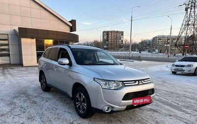 Mitsubishi Outlander III рестайлинг 3, 2013 год, 1 680 000 рублей, 1 фотография