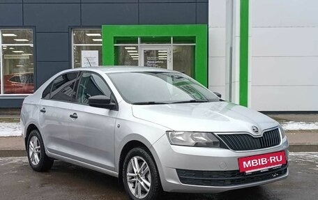 Skoda Rapid I, 2015 год, 820 000 рублей, 3 фотография