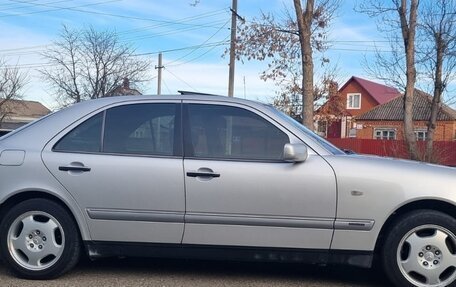 Mercedes-Benz E-Класс, 1999 год, 1 080 000 рублей, 2 фотография