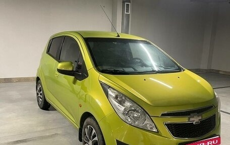 Chevrolet Spark III, 2011 год, 690 000 рублей, 3 фотография