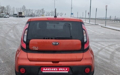 KIA Soul II рестайлинг, 2017 год, 1 575 000 рублей, 4 фотография