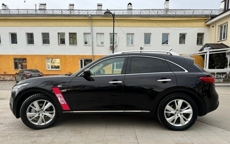 Infiniti QX70, 2015 год, 2 970 000 рублей, 4 фотография