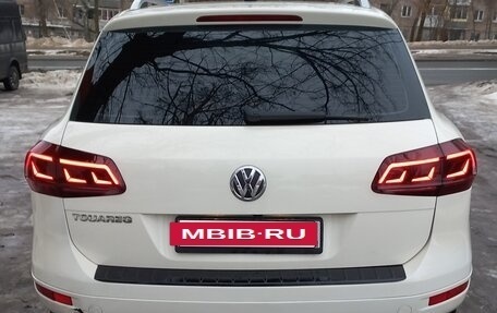 Volkswagen Touareg III, 2011 год, 2 350 000 рублей, 3 фотография