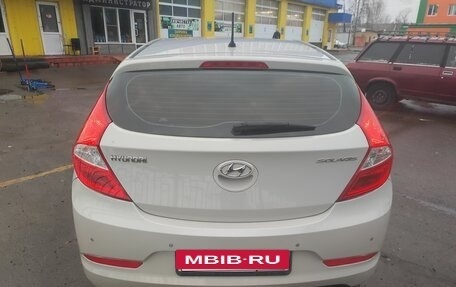 Hyundai Solaris II рестайлинг, 2015 год, 1 255 000 рублей, 4 фотография