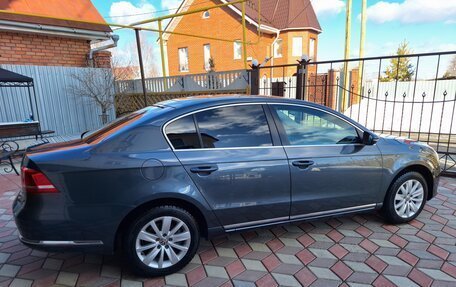 Volkswagen Passat B7, 2011 год, 915 000 рублей, 6 фотография