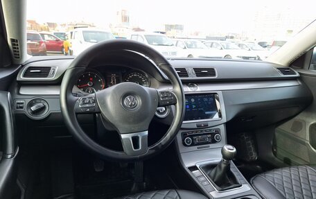 Volkswagen Passat B7, 2011 год, 915 000 рублей, 12 фотография