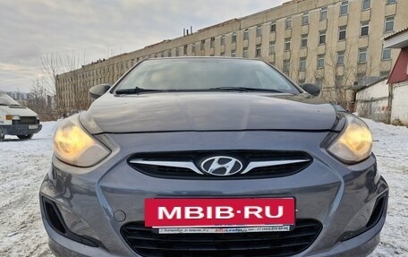 Hyundai Solaris II рестайлинг, 2014 год, 892 000 рублей, 5 фотография