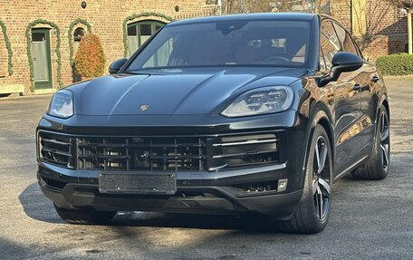 Porsche Cayenne III, 2023 год, 14 560 000 рублей, 2 фотография