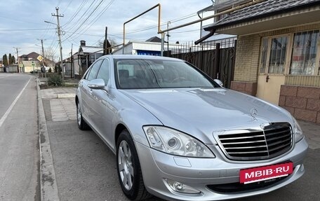 Mercedes-Benz S-Класс, 2006 год, 1 940 000 рублей, 3 фотография