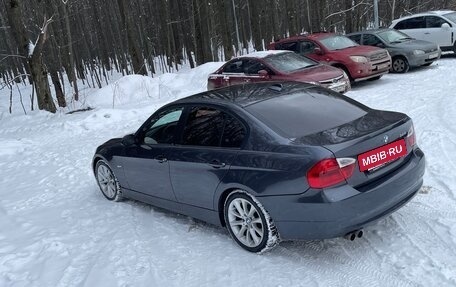 BMW 3 серия, 2007 год, 980 000 рублей, 4 фотография