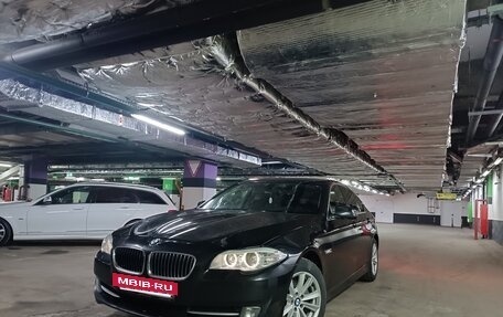 BMW 5 серия, 2011 год, 1 440 000 рублей, 2 фотография