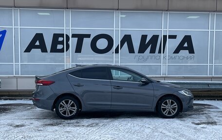 Hyundai Elantra VI рестайлинг, 2018 год, 1 693 000 рублей, 3 фотография