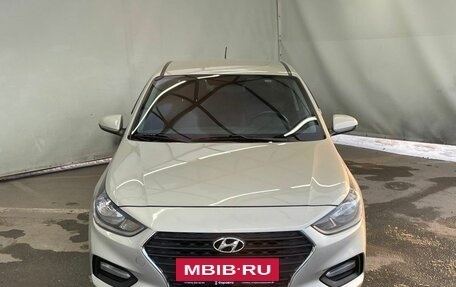 Hyundai Solaris II рестайлинг, 2019 год, 1 400 000 рублей, 3 фотография