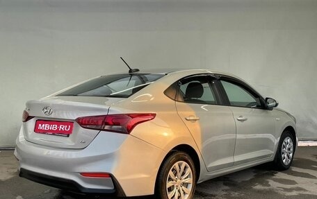 Hyundai Solaris II рестайлинг, 2019 год, 1 400 000 рублей, 5 фотография