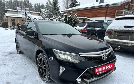 Toyota Camry, 2017 год, 2 499 000 рублей, 3 фотография