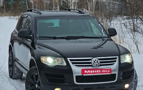 Volkswagen Touareg III, 2007 год, 850 000 рублей, 2 фотография