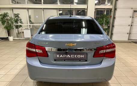 Chevrolet Cruze II, 2011 год, 860 000 рублей, 4 фотография