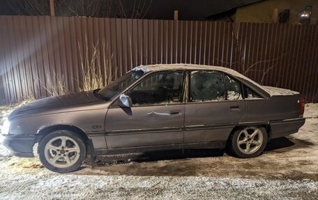 Opel Omega A, 1987 год, 115 000 рублей, 1 фотография