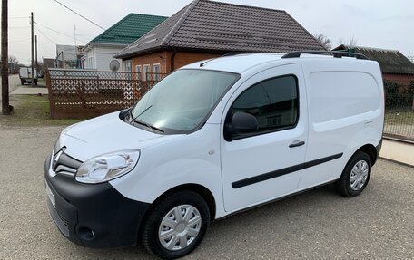 Renault Kangoo II рестайлинг, 2015 год, 1 058 000 рублей, 1 фотография