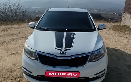 KIA Rio III рестайлинг, 2016 год, 880 000 рублей, 1 фотография