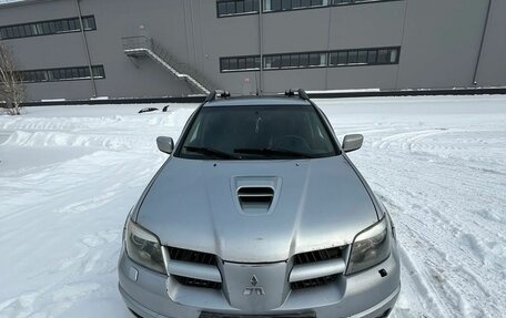 Mitsubishi Outlander III рестайлинг 3, 2005 год, 750 000 рублей, 1 фотография