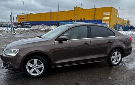 Volkswagen Jetta VI, 2012 год, 1 200 000 рублей, 2 фотография