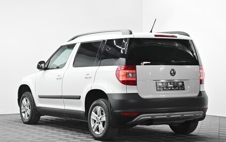 Skoda Yeti I рестайлинг, 2012 год, 895 000 рублей, 3 фотография