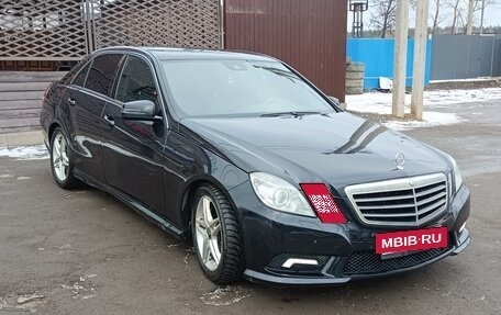 Mercedes-Benz E-Класс, 2011 год, 1 540 000 рублей, 2 фотография