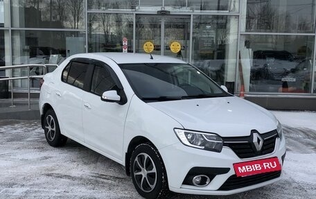 Renault Logan II, 2019 год, 957 000 рублей, 3 фотография