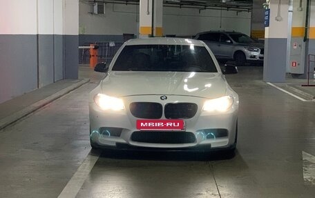 BMW 5 серия, 2010 год, 1 900 000 рублей, 3 фотография