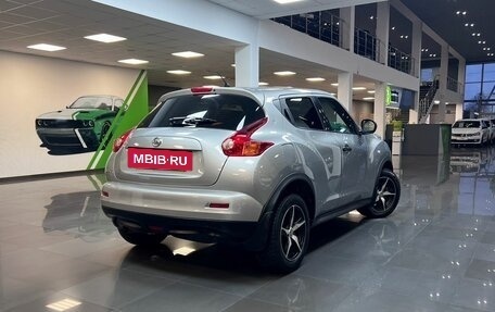 Nissan Juke II, 2011 год, 995 000 рублей, 2 фотография