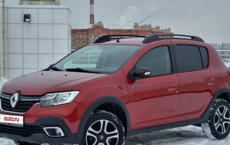 Renault Sandero II рестайлинг, 2021 год, 949 999 рублей, 2 фотография