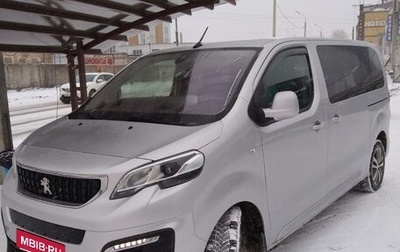 Peugeot Traveller I, 2017 год, 3 350 000 рублей, 1 фотография