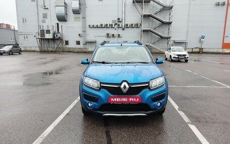 Renault Sandero II рестайлинг, 2015 год, 830 000 рублей, 1 фотография