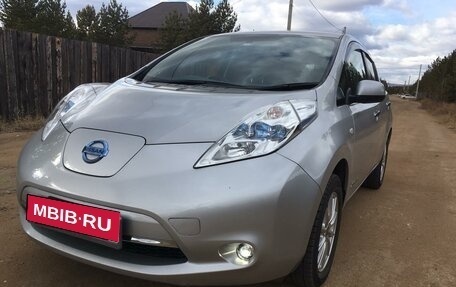 Nissan Leaf I, 2013 год, 1 050 000 рублей, 1 фотография