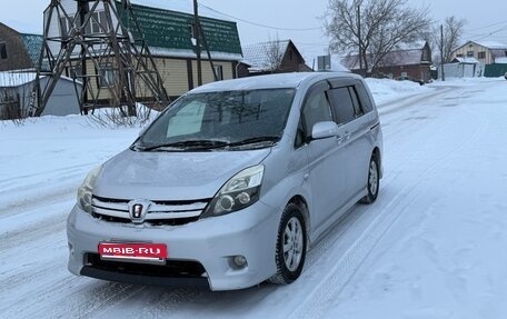 Toyota ISis I, 2012 год, 1 530 000 рублей, 1 фотография