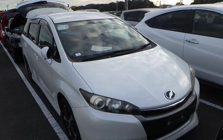 Toyota Wish II, 2012 год, 1 650 000 рублей, 1 фотография