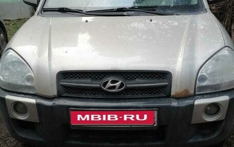 Hyundai Tucson III, 2007 год, 800 000 рублей, 1 фотография