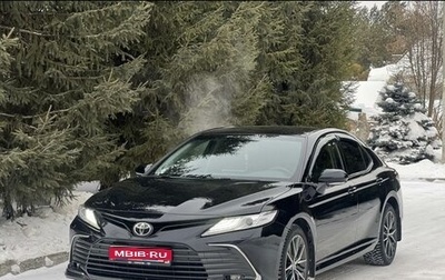 Toyota Camry, 2021 год, 3 850 000 рублей, 1 фотография