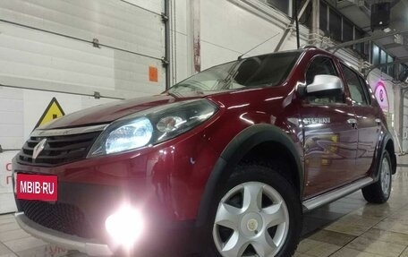 Renault Sandero I, 2013 год, 649 000 рублей, 1 фотография