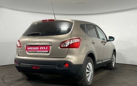 Nissan Qashqai, 2010 год, 899 900 рублей, 3 фотография